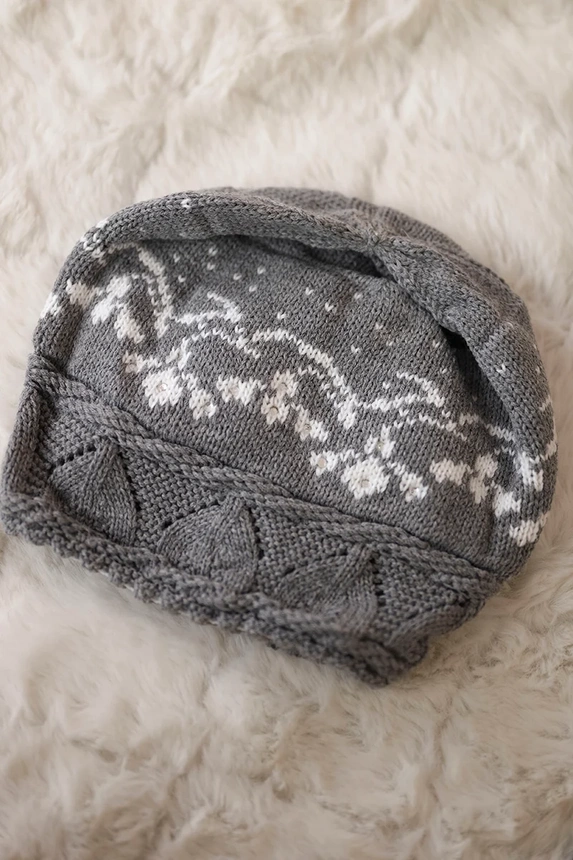 Women's cap Kira K374 light gray