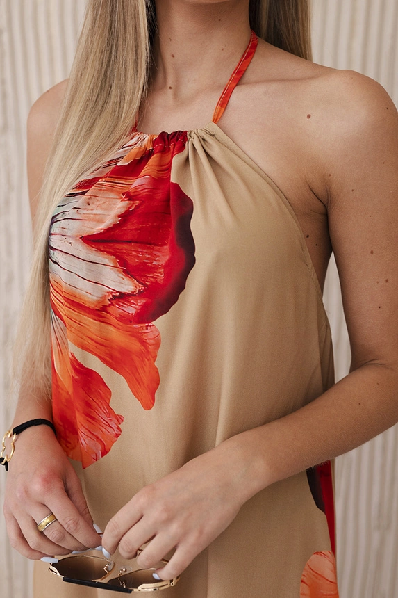 Viskosekleid um den Hals gebunden Kamel