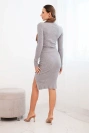 Damenkleid mit Rippstruktur, Rollkragen und dekorativen Knöpfen grau