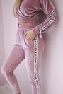 Veloursset mit Aufschrift Queen dark powder pink