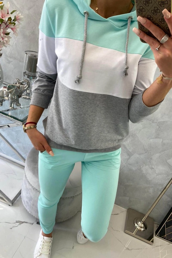 Spalvingas dryžuotas rinkinys mėtų+baltos spalvos