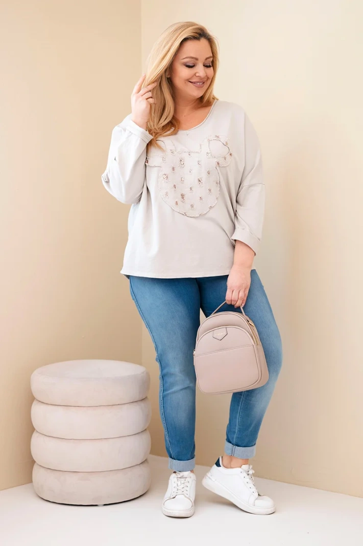 Dámská bavlněná blůza Plus Size s výstřihem do V béžová