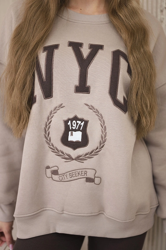 Baumwollset isoliertes sweatshirt + leggings hellbeige