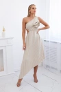 Plisseekleid mit Blume hellbeige