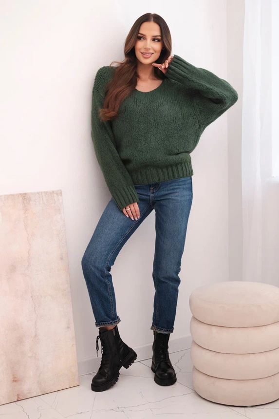 Women's sweater with a wool blend and a V-neck in khaki