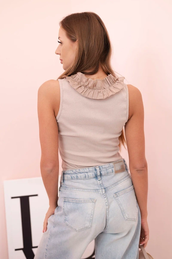 Dámska bavlnená blúzka bez rukávov s volánom béžová