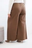 Damenhose Plus Size mit weitem Bein und Falten camelowy