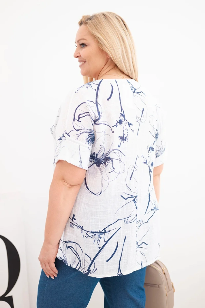 Dámska bavlnená blúzka Plus Size s krátkym rukávom a vreckom biela