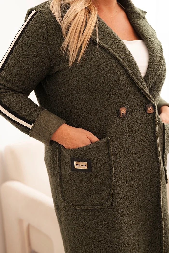 Dámsky kabát Plus Size z umelého baranka s vreckami khaki
