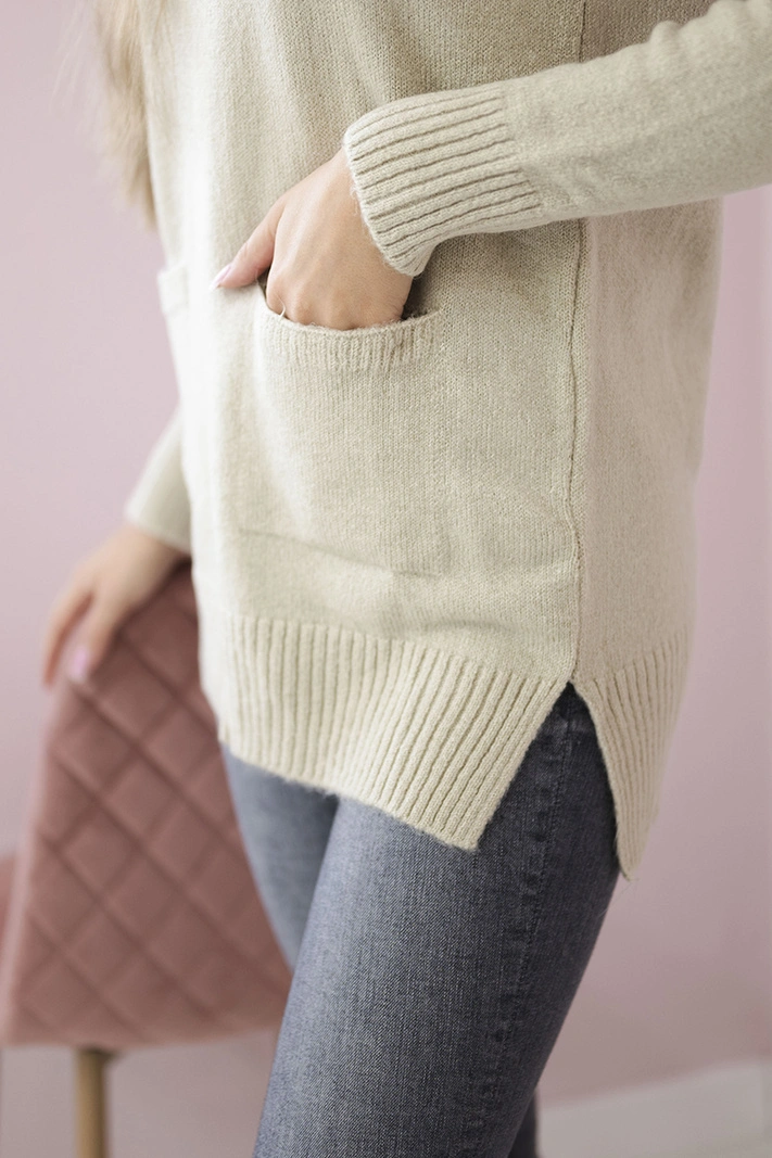 Sweater with stand-up collar beige