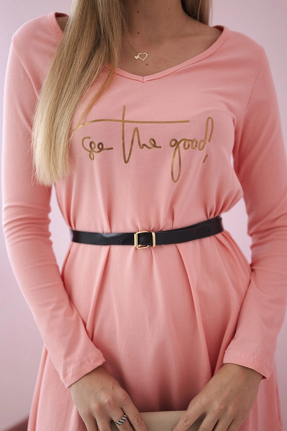 Kleid mit Ziergürtel und Schriftzug apricot