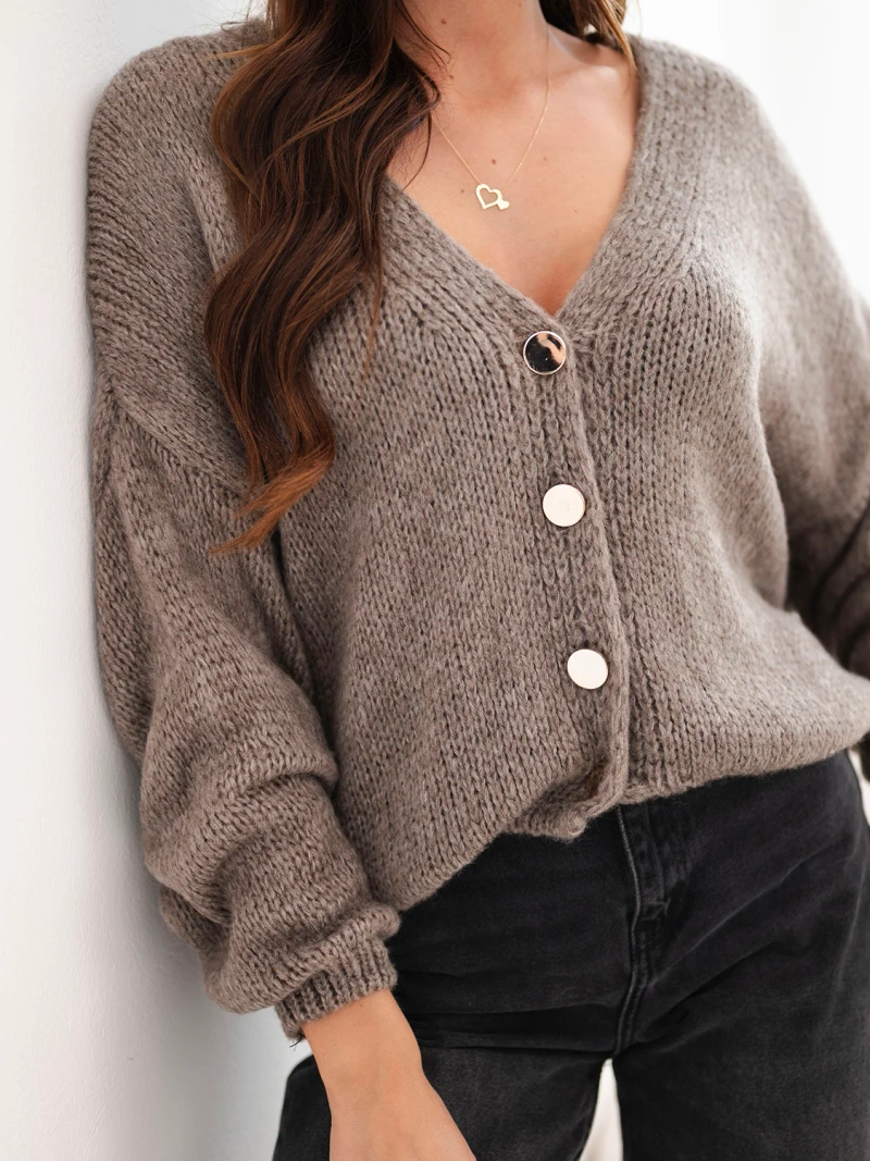Women's sweater with a V-neck and buttons fango