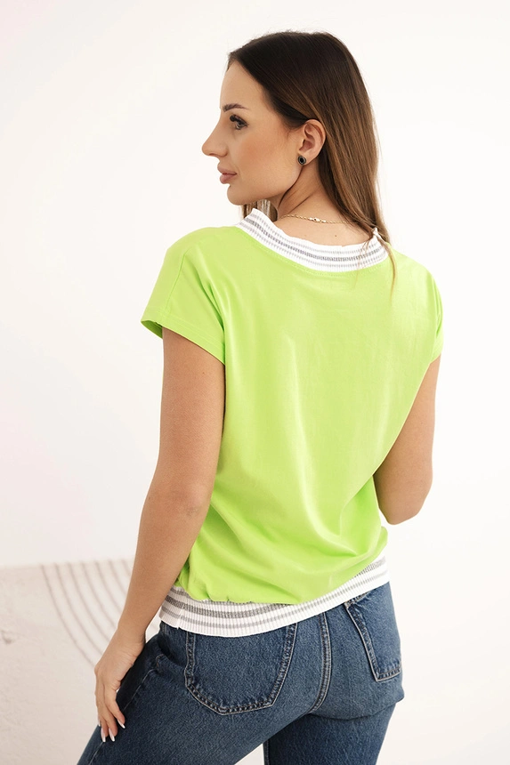 Women's cotton blouse with a V-neck and NEW YORK print green