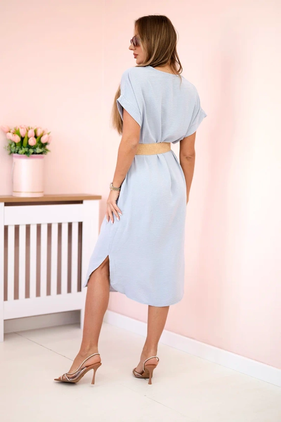 Kleid mit dekorativem Gürtel grau