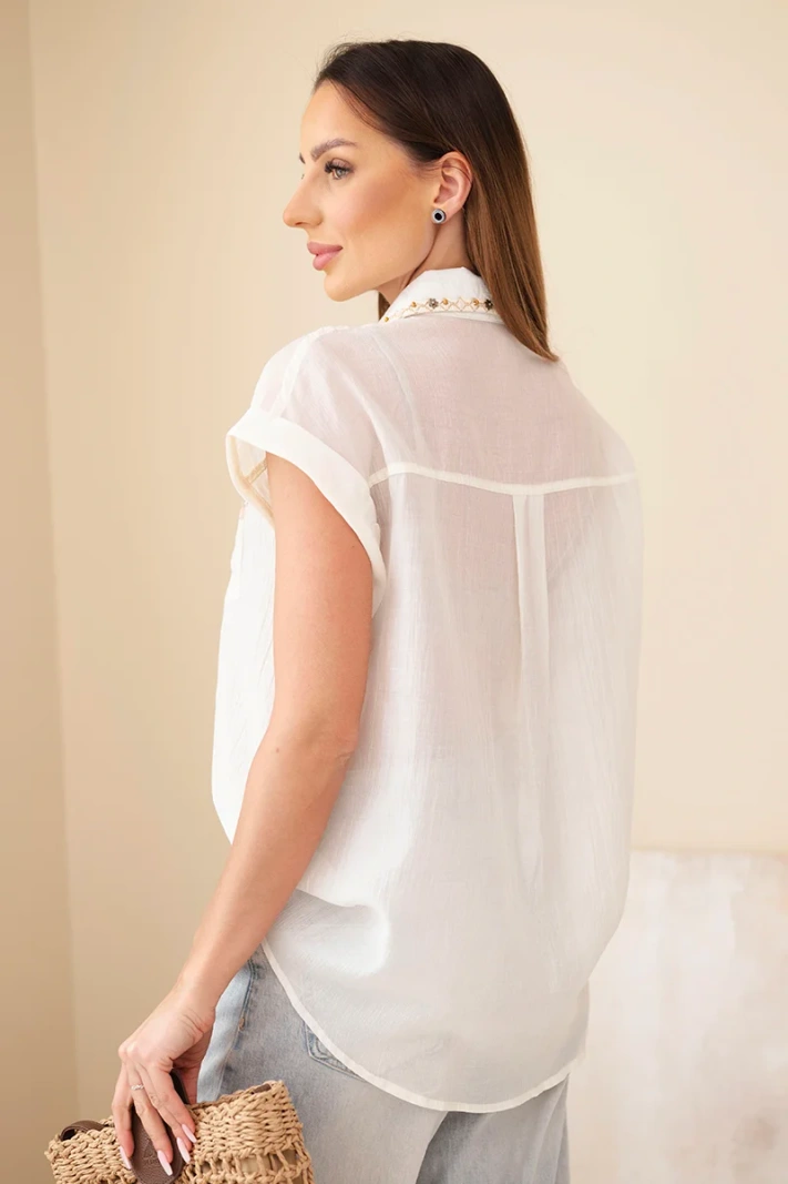 Damenbluse aus Tencel mit dekorativem Kragen und Taschen hellbeige