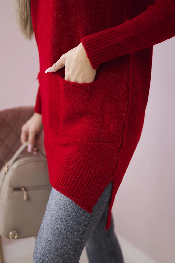 Sweater with stand-up collar red