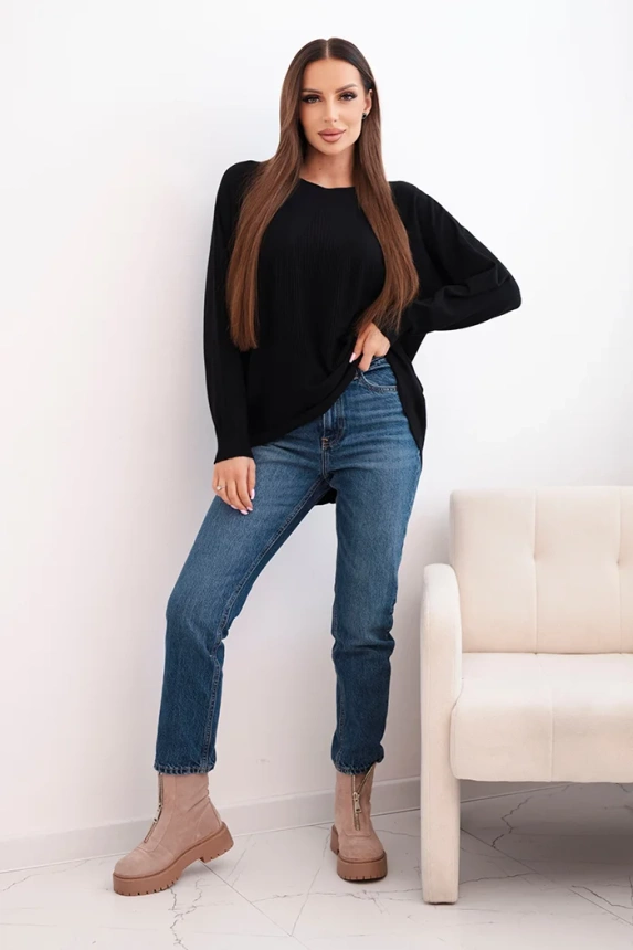 Women's sweater with a longer back and embossed star black