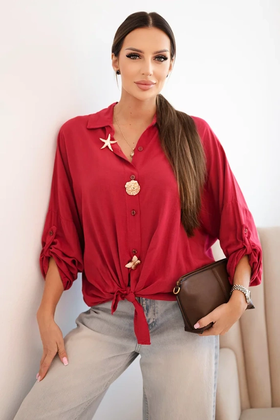 Dámska košeľa s viskózou s ozdobnými gombíkmi a golierom jasno bordová