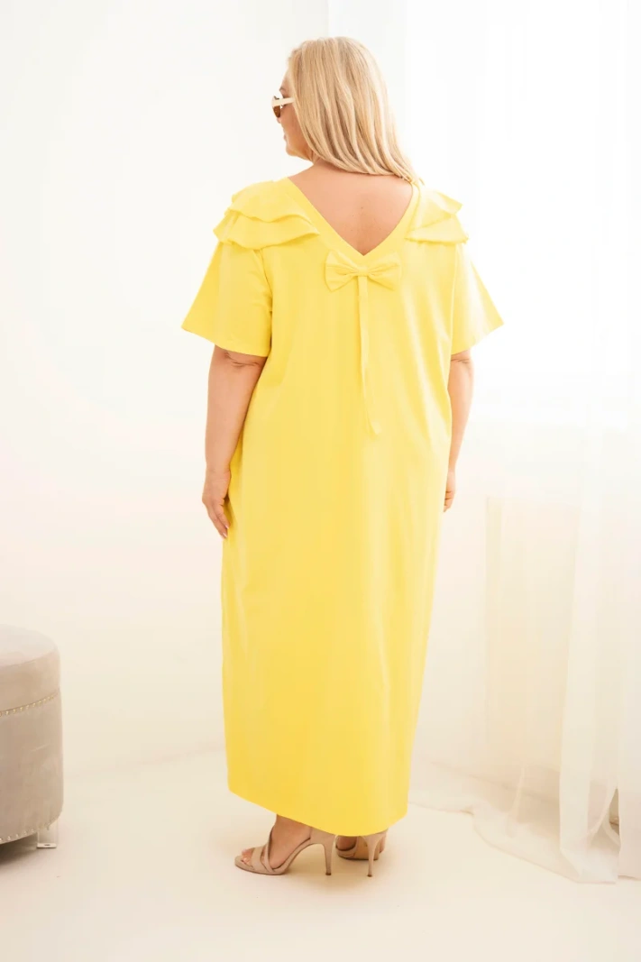 Dámske bavlnené plus size šaty s volánom na ramenách žltá