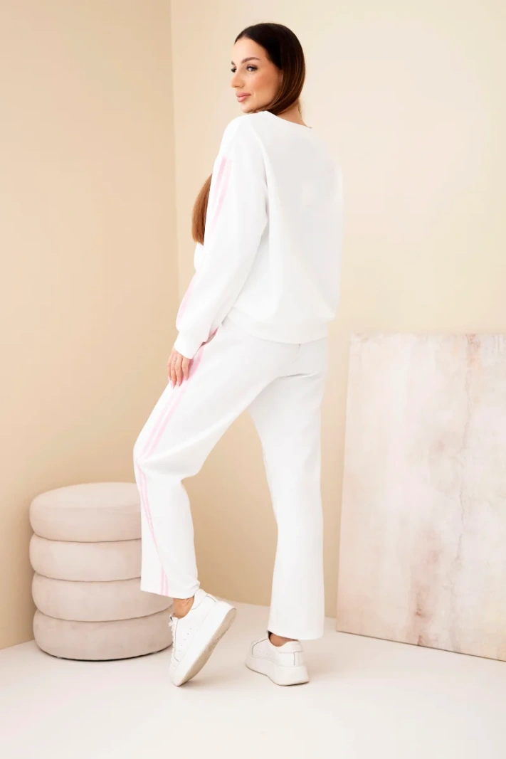 Dámsky viskózový komplet s maslovým vzhľadom a lampasmi ecru