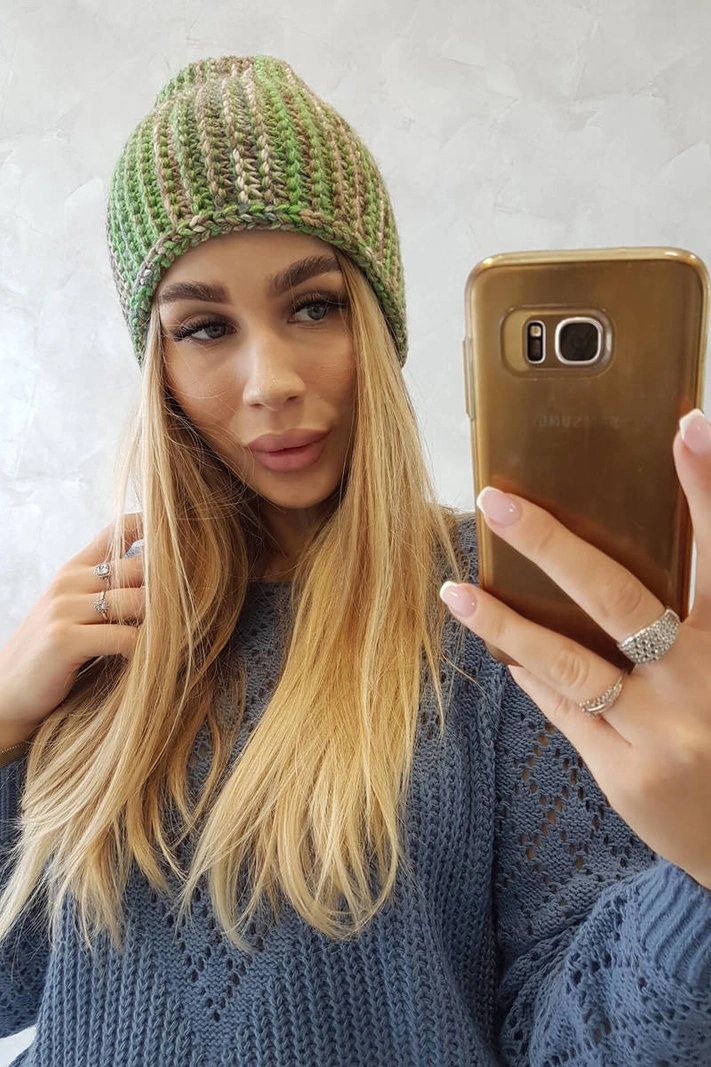 Čapica s fleece Zoja K306 zelená + béžová