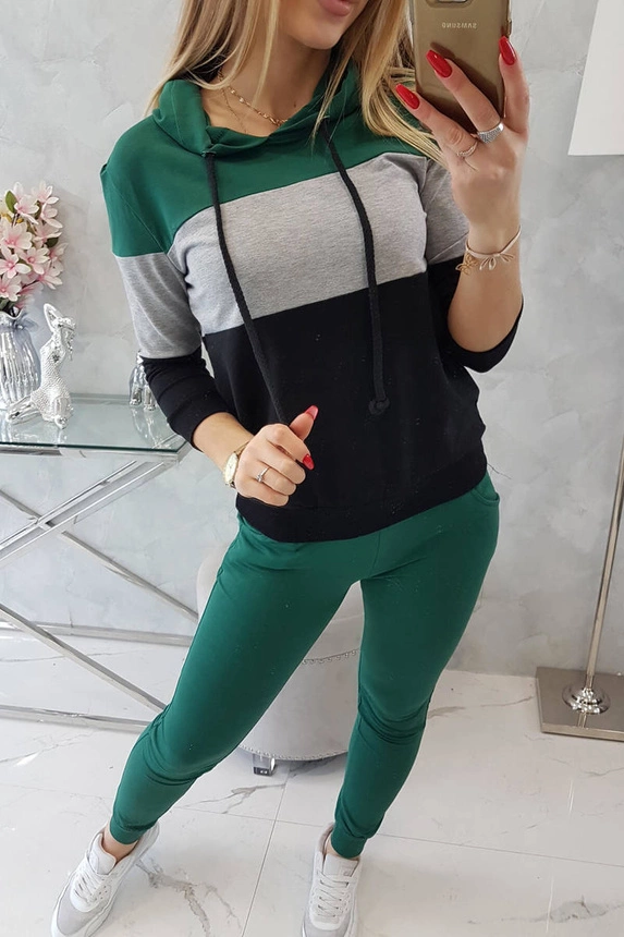 Set with colorful stripes green+gray