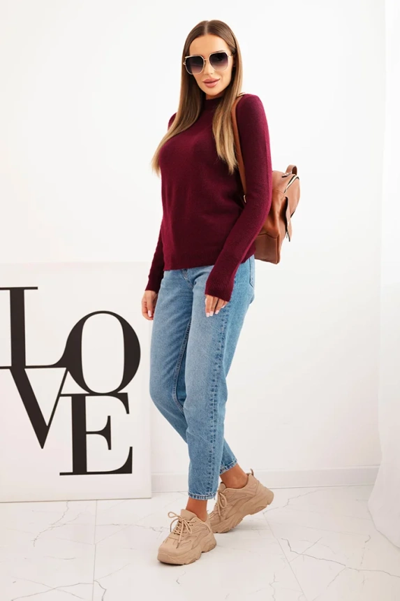 Women's sweater alpaca with a round neckline brown