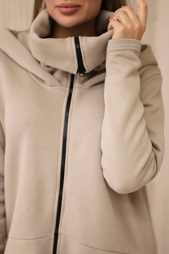 Insulated dress with longer sides light beige