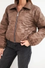 Women's short quilted jacket with collar and zipper chocolate