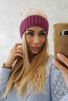 Světle béžová || Tmavě fialová