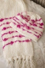 Women's set with a shawl Anika K304 ecru + fuchsia