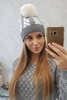 Moteriška kepurė su pomponu Rozalia K323 balta+pilka