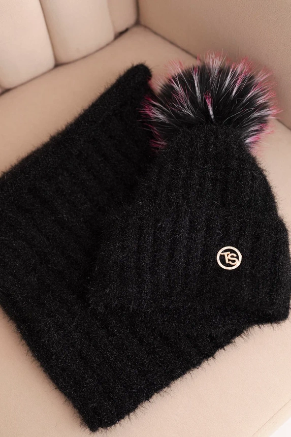Women's winter set with a pom-pom and a cowl black