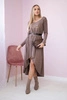 Kleid mit verziertem Gürtel und Mokka-Schriftzug
