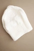 Women's winter hat made of wool with a classic ribbed weave K444 white