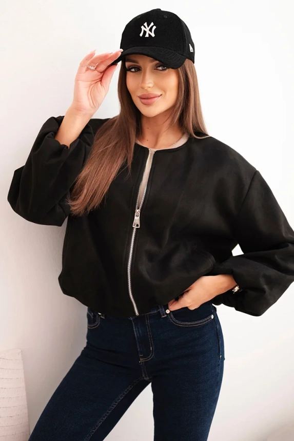 Women's jacket with a zipper and puffed sleeves black