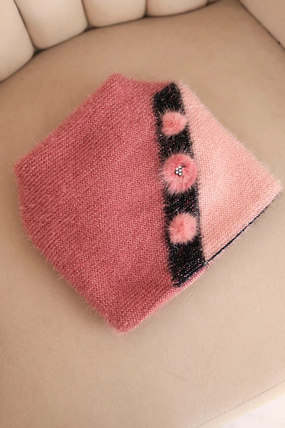 Elegant women's hat with fur decorations and a glittery band dark pink