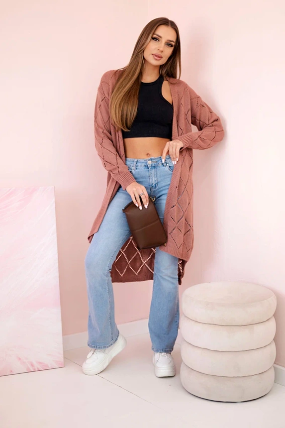 Sweater with a geometric pattern dark pink