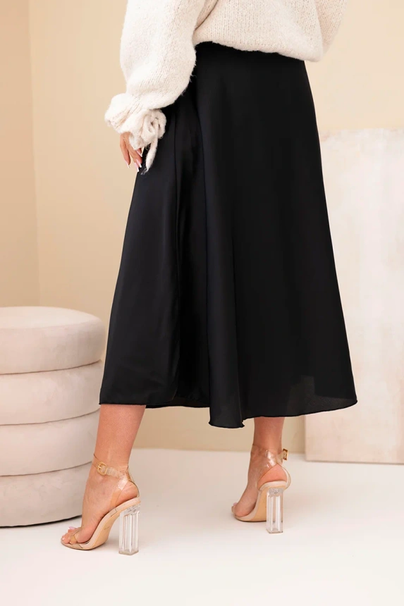 Women's flared viscose skirt black