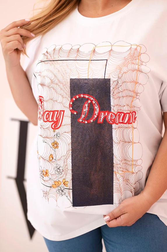 Dámská bavlněná halenka Plus Size s potiskem „Day Dream“ bílá + tmavě modrá