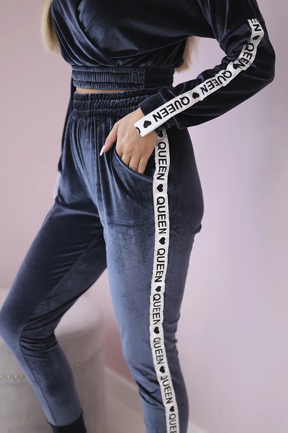 Veloursset mit Aufschrift Queen graphite