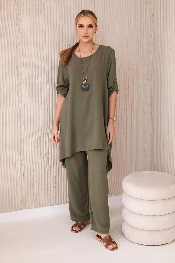 Set of blouse + pants with pendant light khaki