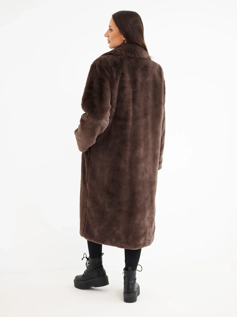 A coat women's long with a collar brown