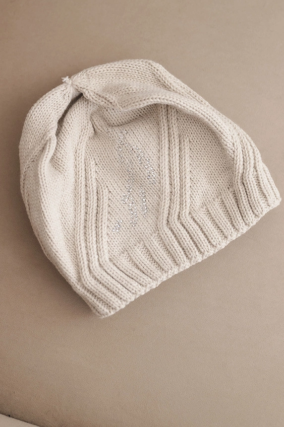 Women's winter cap with wool and stud embellishment K480 beige