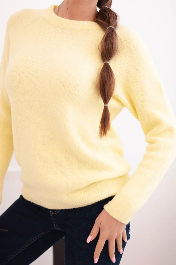 Women's sweater made of baby alpaca with long sleeves yellow