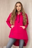Isoliertes Sweatshirt mit langem Rücken und Kapuze fuchsia