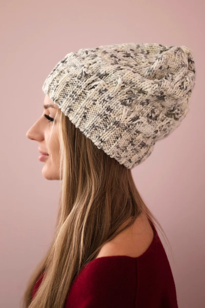 Cap with fleece Roksana K209 ecru+gray