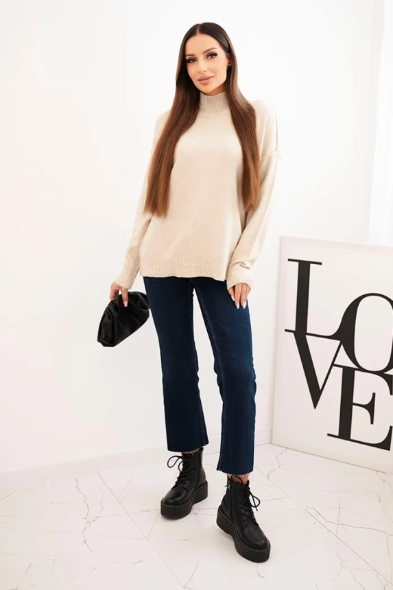 Women's viscose sweater with a ribbed turtleneck and loose fit beige