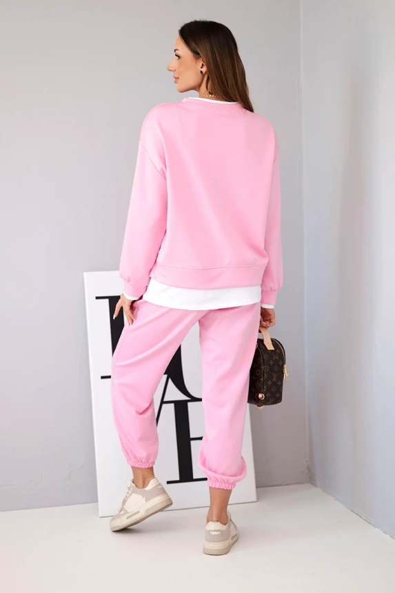 Women's set with a loose sweatshirt and joggers light pink