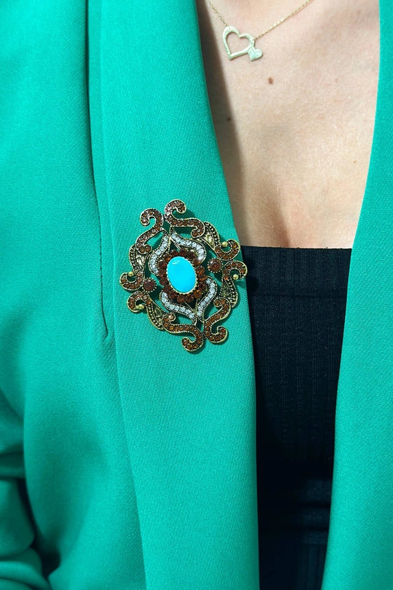 Brooch XZ459-107 gold + blue